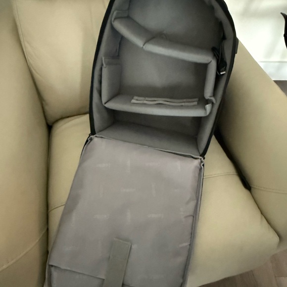 Camera backpack - Picture 2 of 5